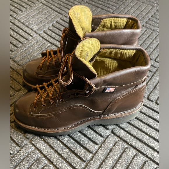 DANNER EXPLORER 45200 Boots Mens Brown Leather Gore-Tex USA  Size 9.5 - Picture 1 of 14